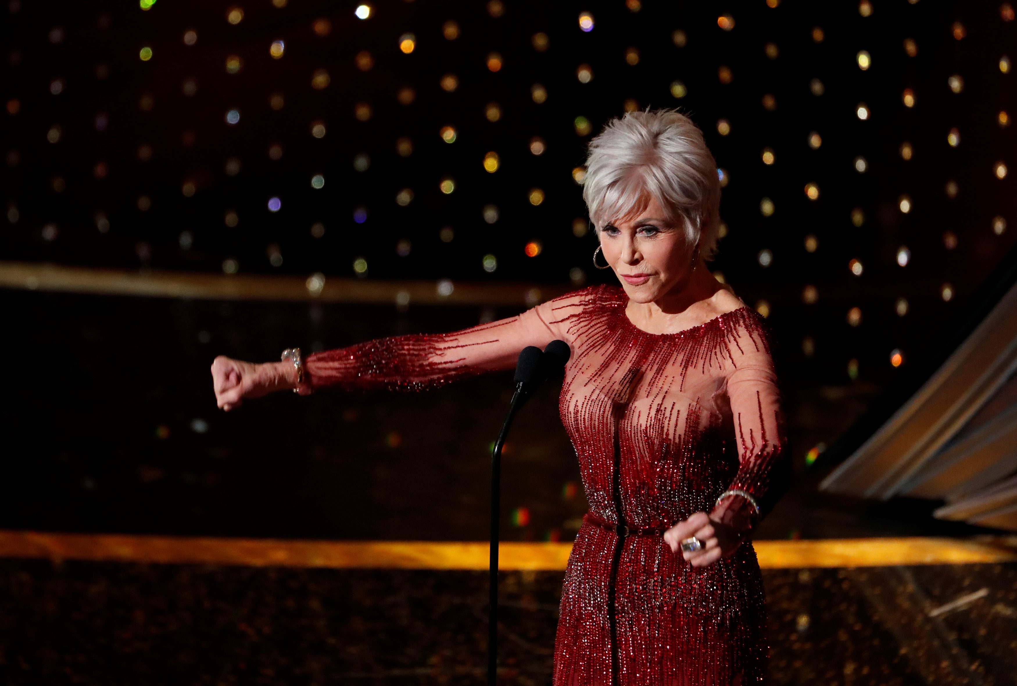 Jane Fonda to receive lifetime award at Golden Globes 2021