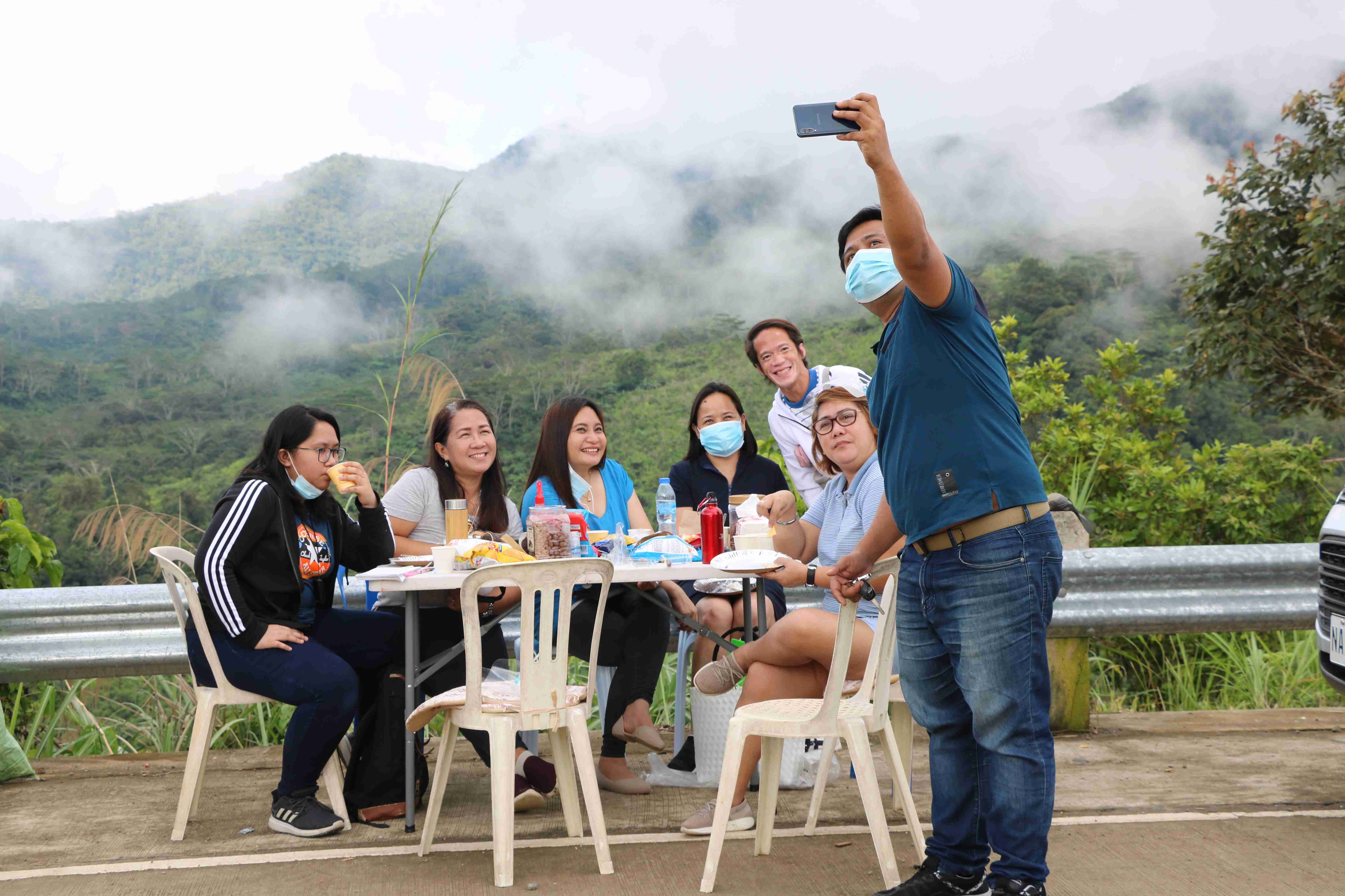 Mobile coffee shop brings people to Mindanao’s Mount Malindang