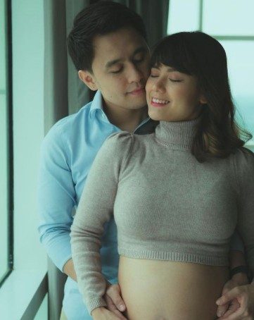 ‘Pinoy Big Brother’ ex-housemate Fourth Solomon, wife Grizelle Gratela expecting baby boy