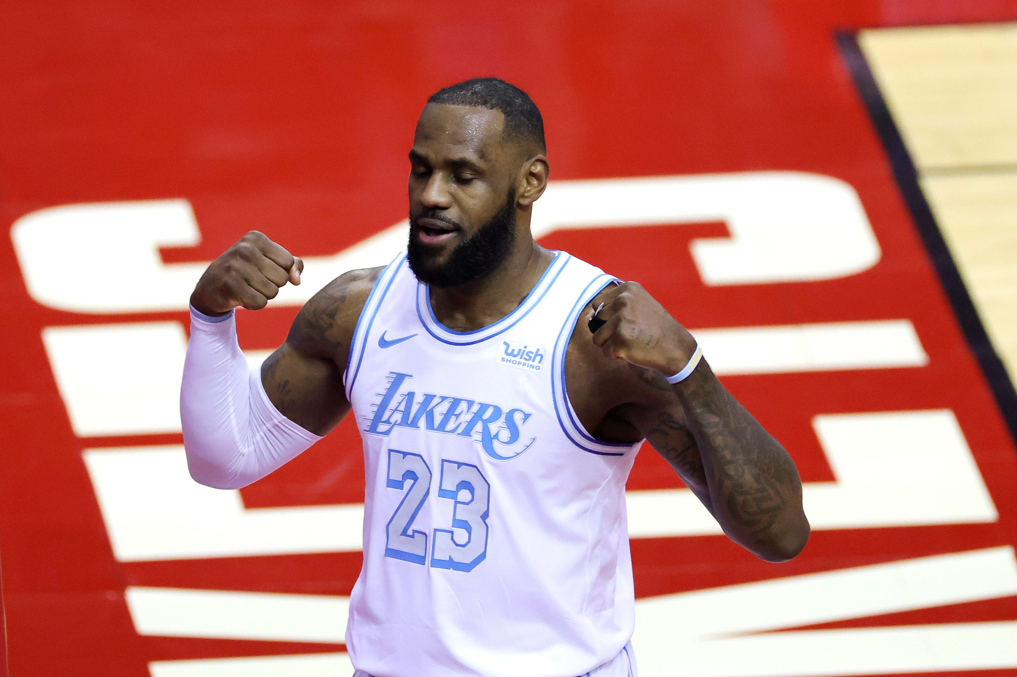 LeBron James to return next week in Lakers’ final push