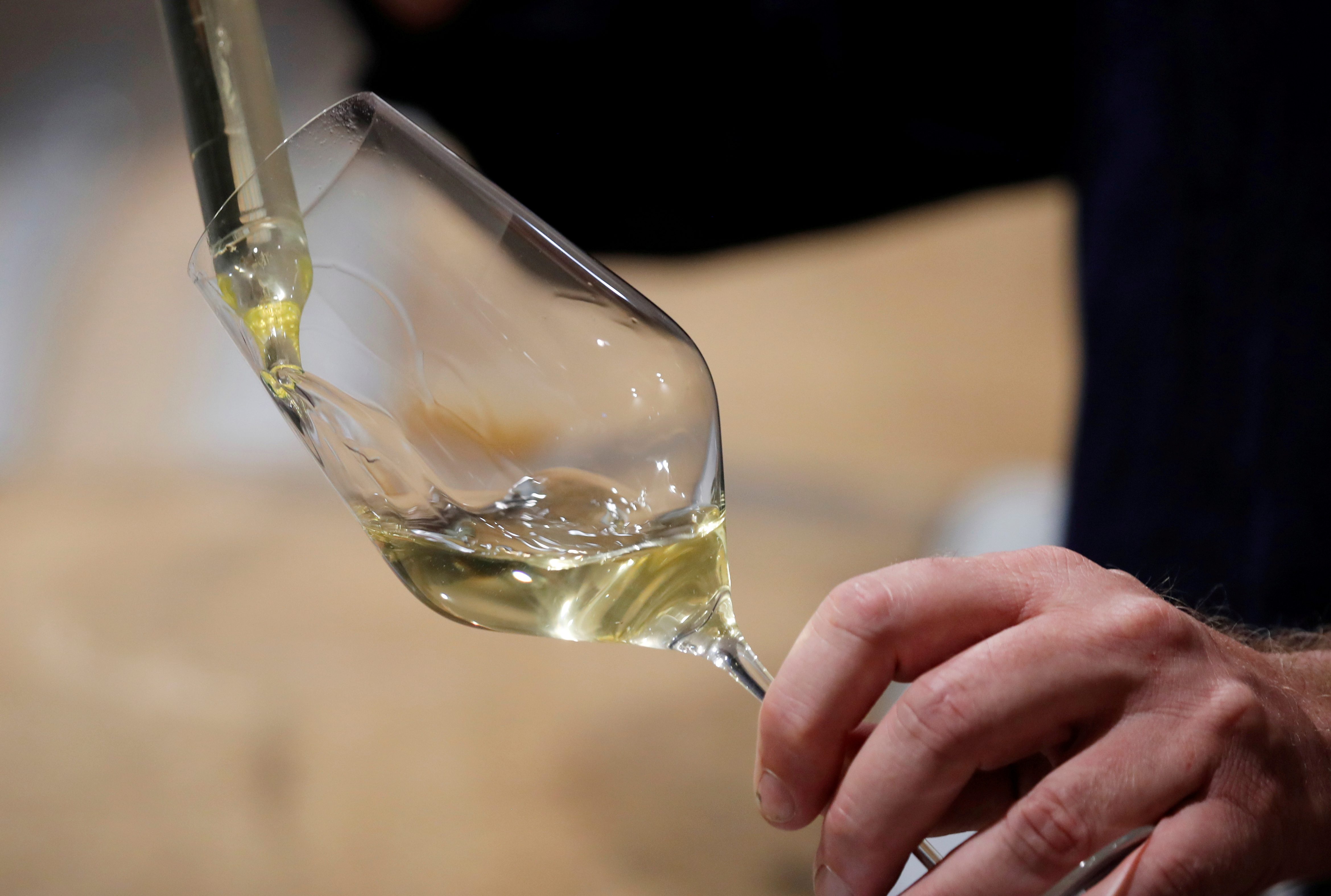France pushes EU Commission on winemaker support fund after US tariffs