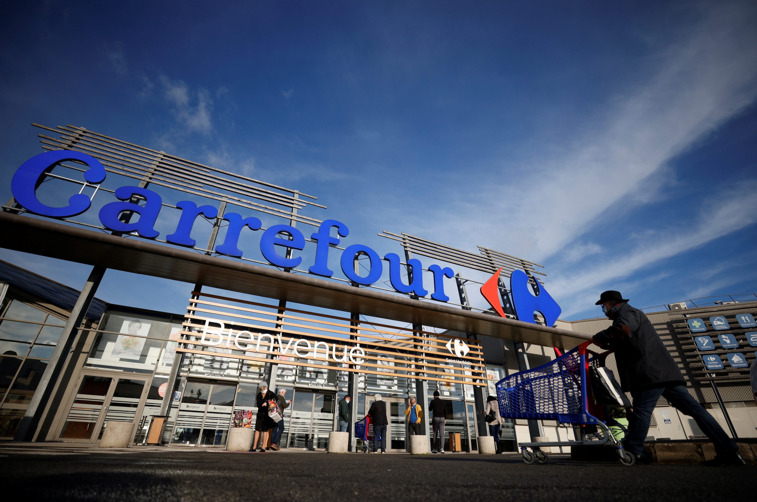 France vetoes $20-billion Canadian Carrefour offer with ‘clear and final no’