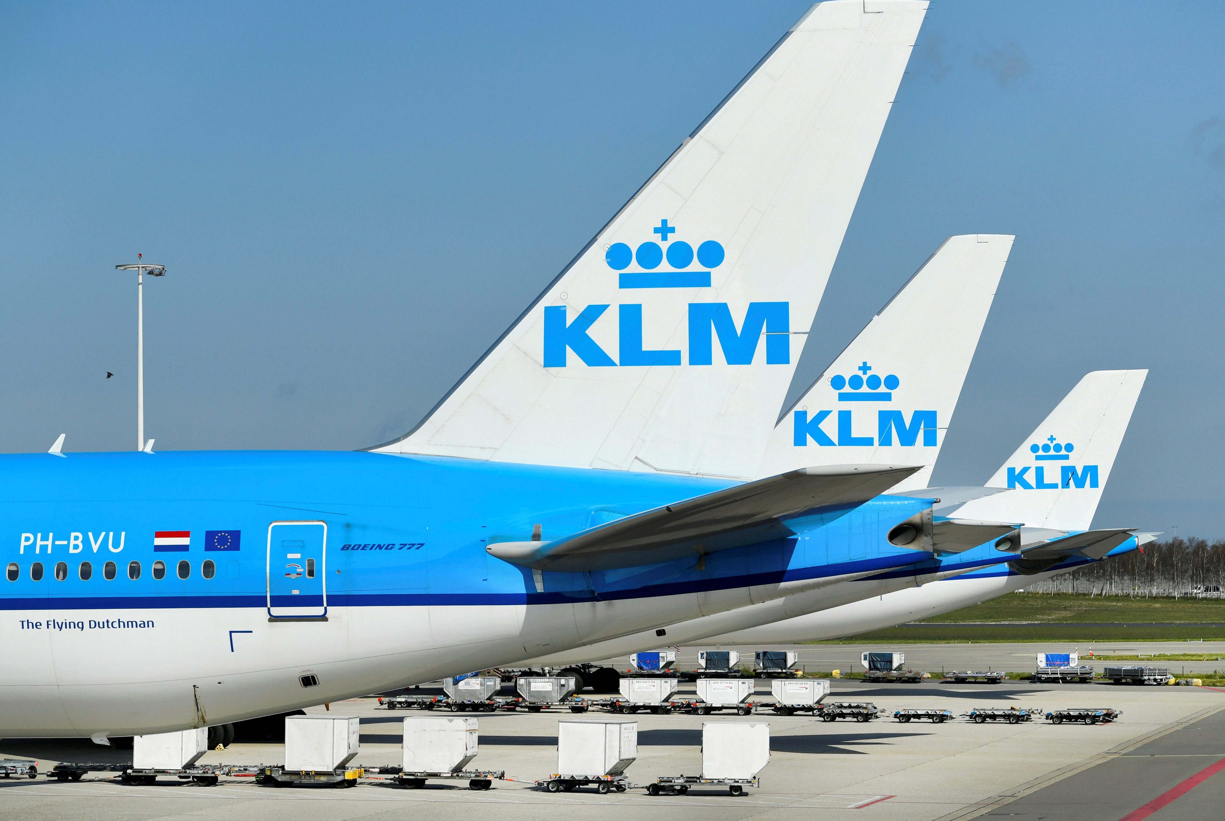 KLM to keep long-haul flights as COVID-19 testing demands softened