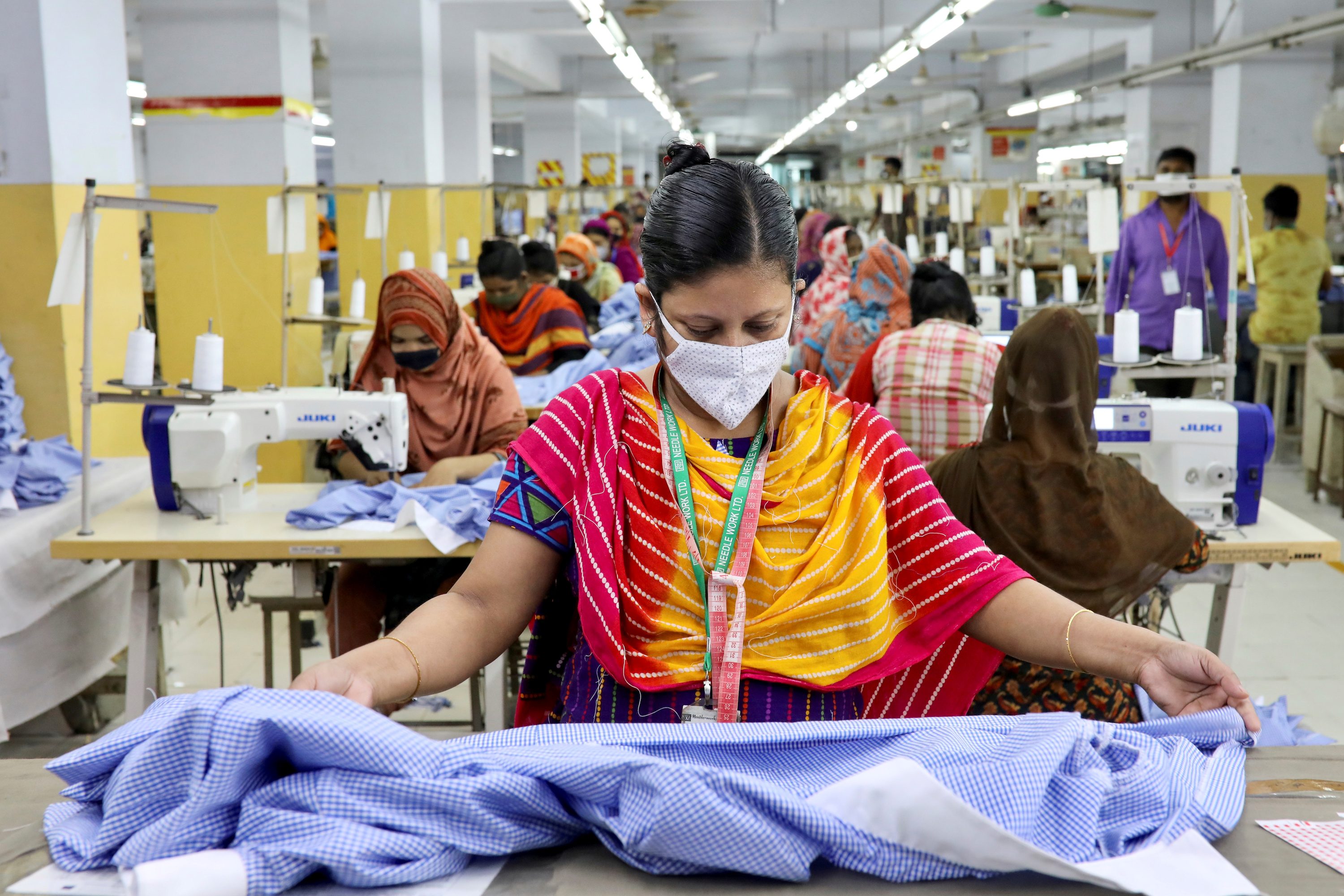 Bangladesh garment sector struggles as pandemic empties order books