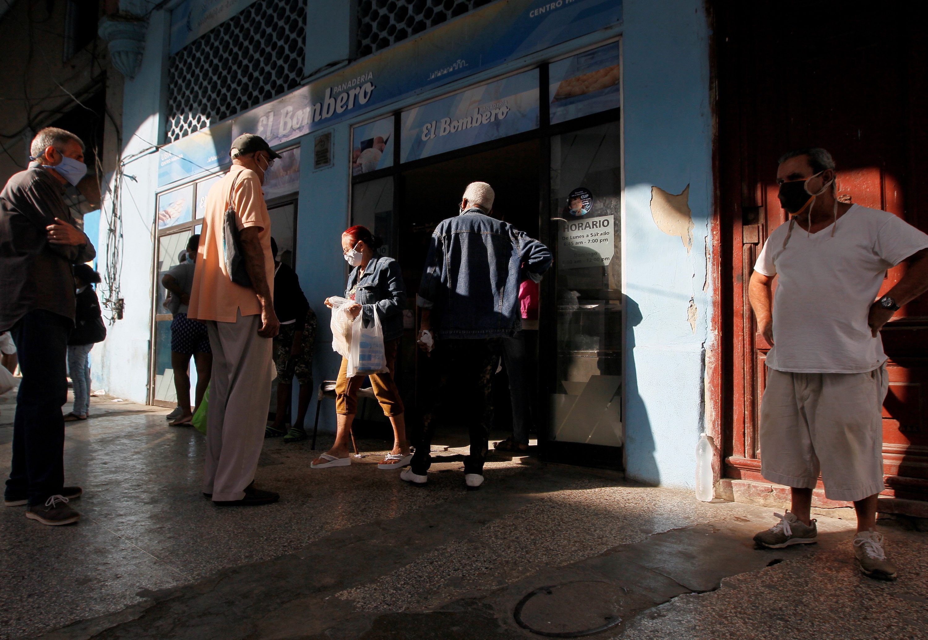 Cuba needs deeper economic reform, creditors say
