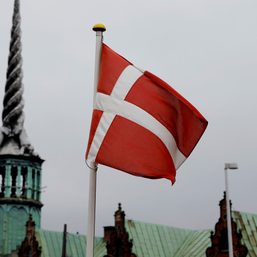 Denmark offers new aid to businesses after extending lockdown