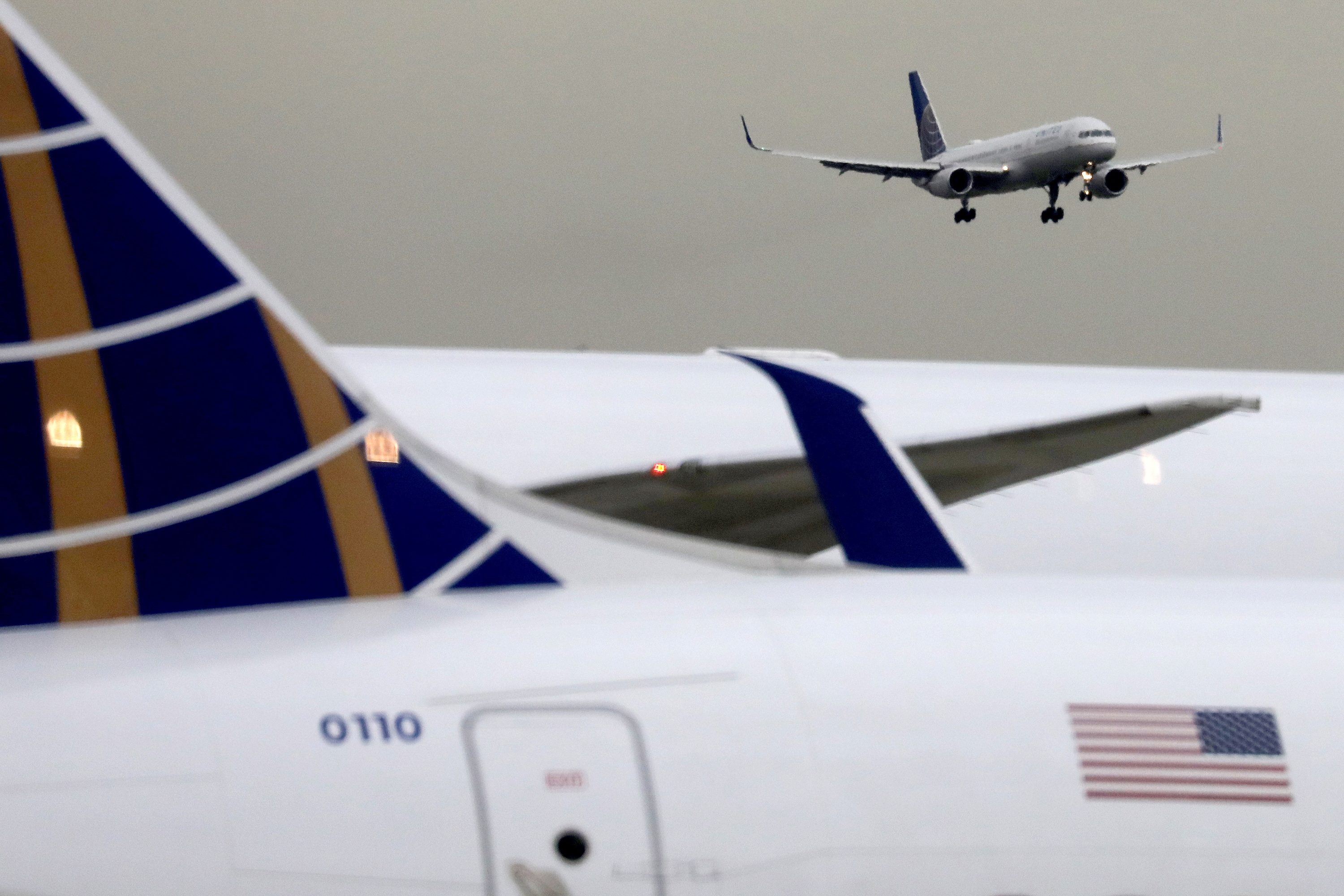 United Airlines sends 14,000 furlough warnings