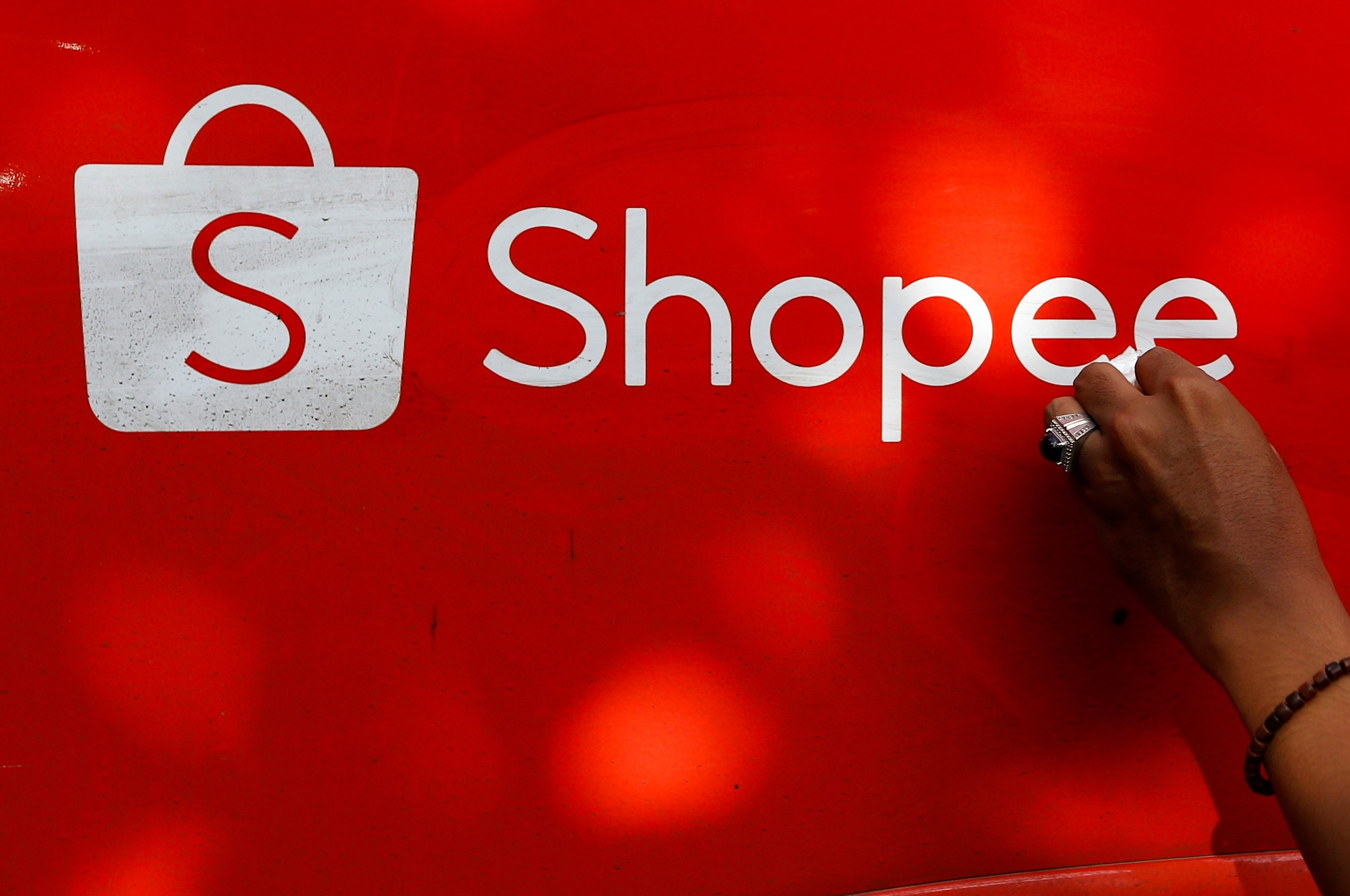 Shopee apologizes for ‘inappropriate’ Indonesian commercial