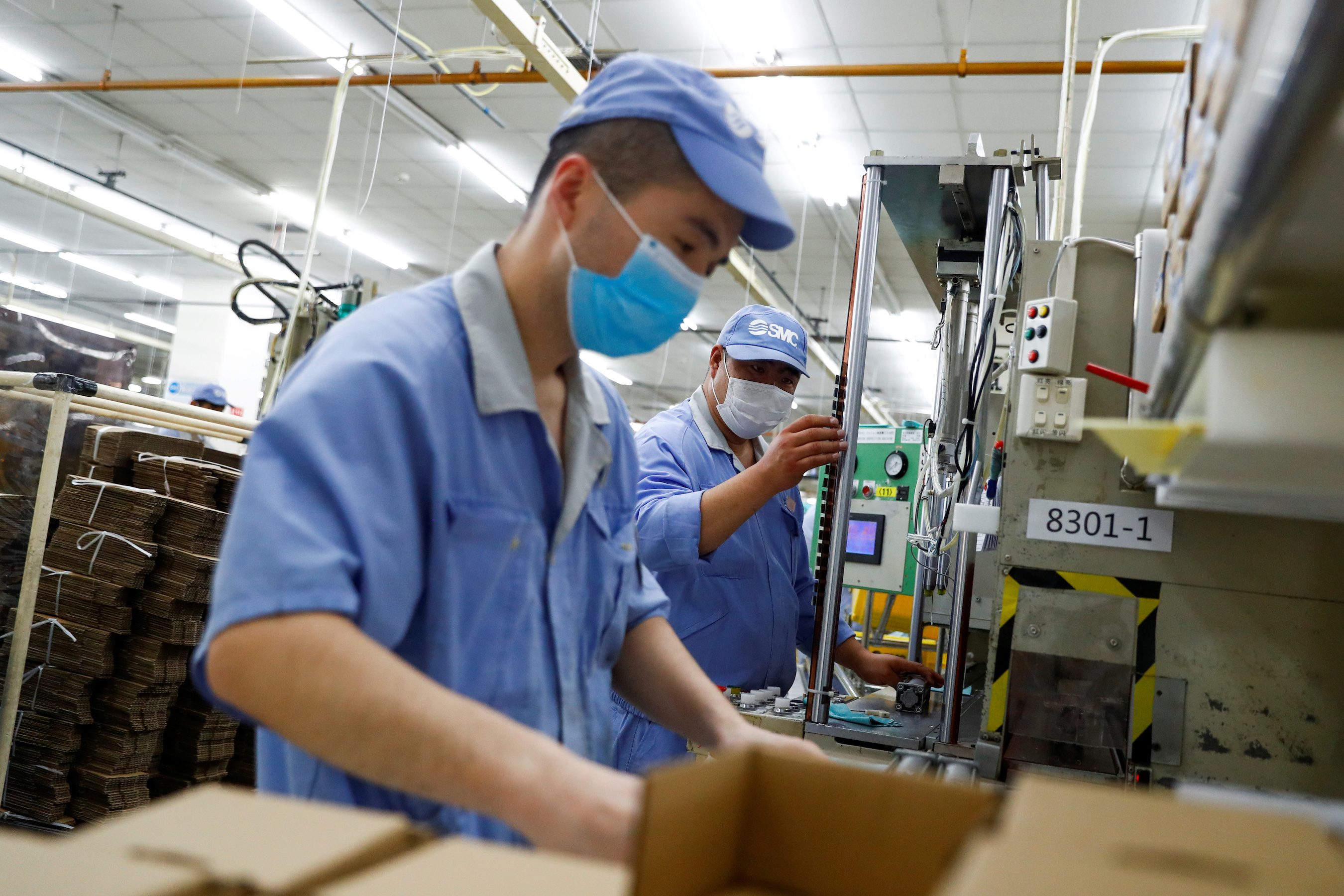 Factories have mixed performance as pandemic impact lingers
