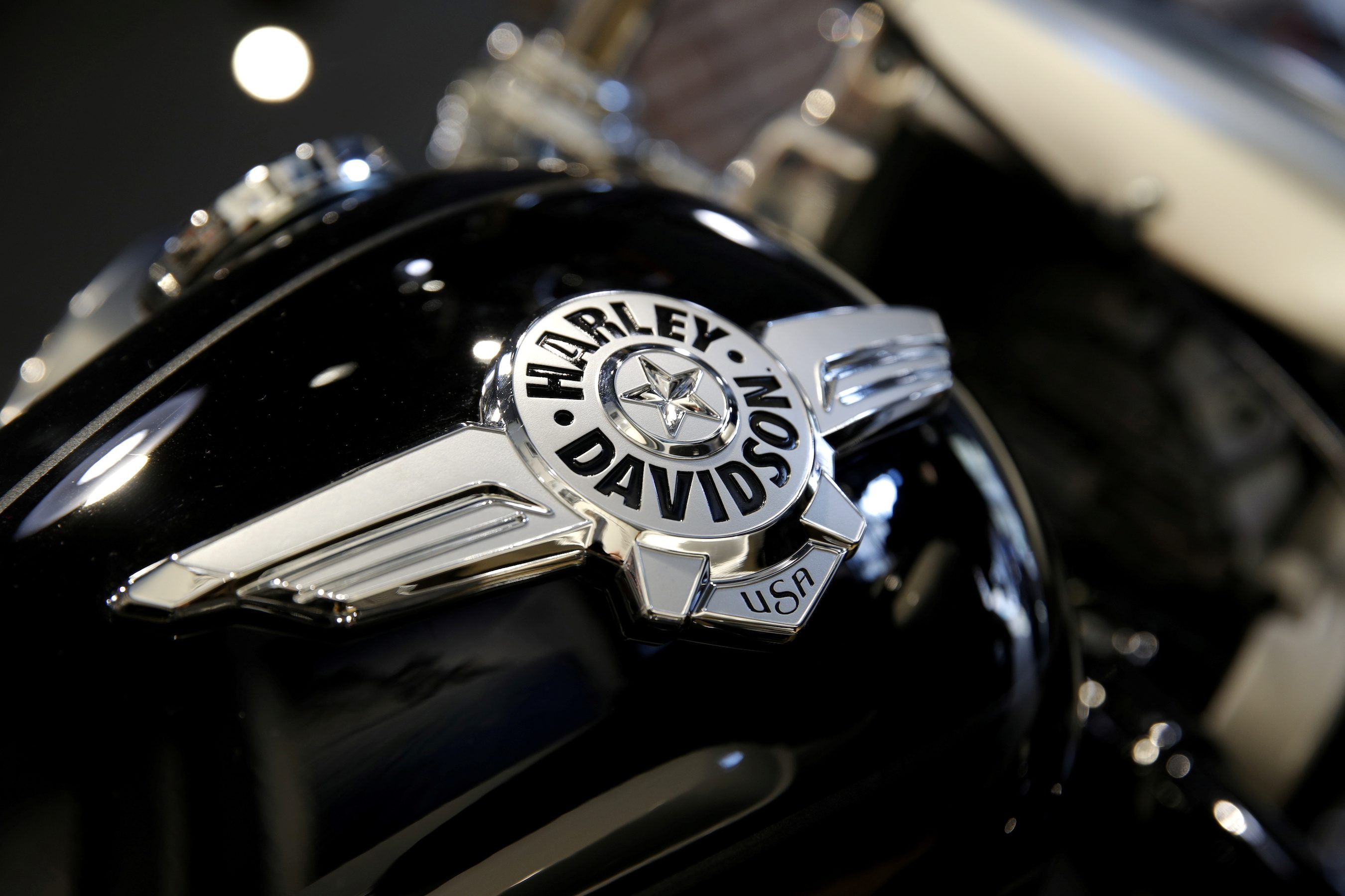 Harley unveils turnaround plan as shares nosedive on disappointing results