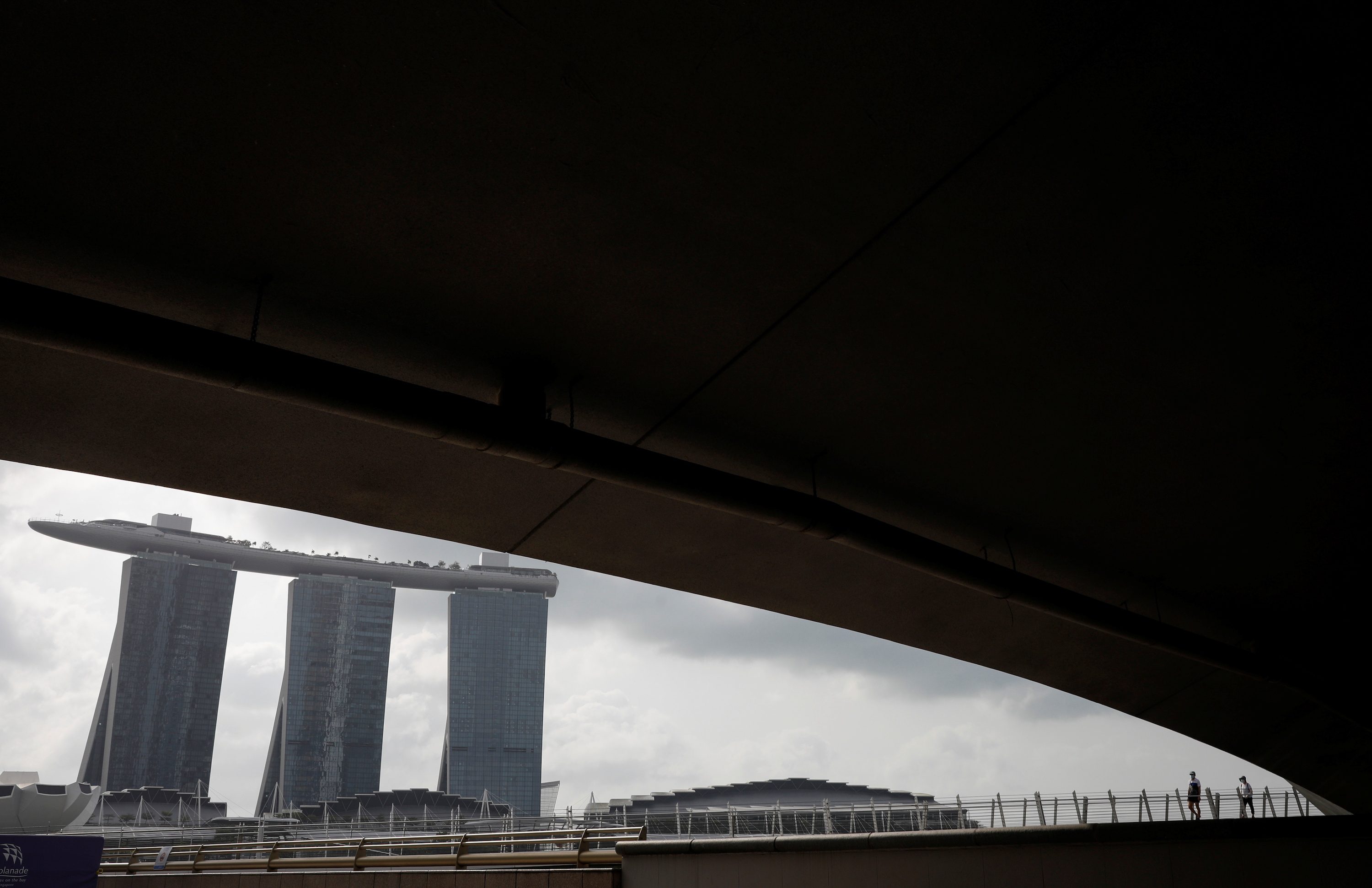 World Economic Forum again delays annual meeting in Singapore