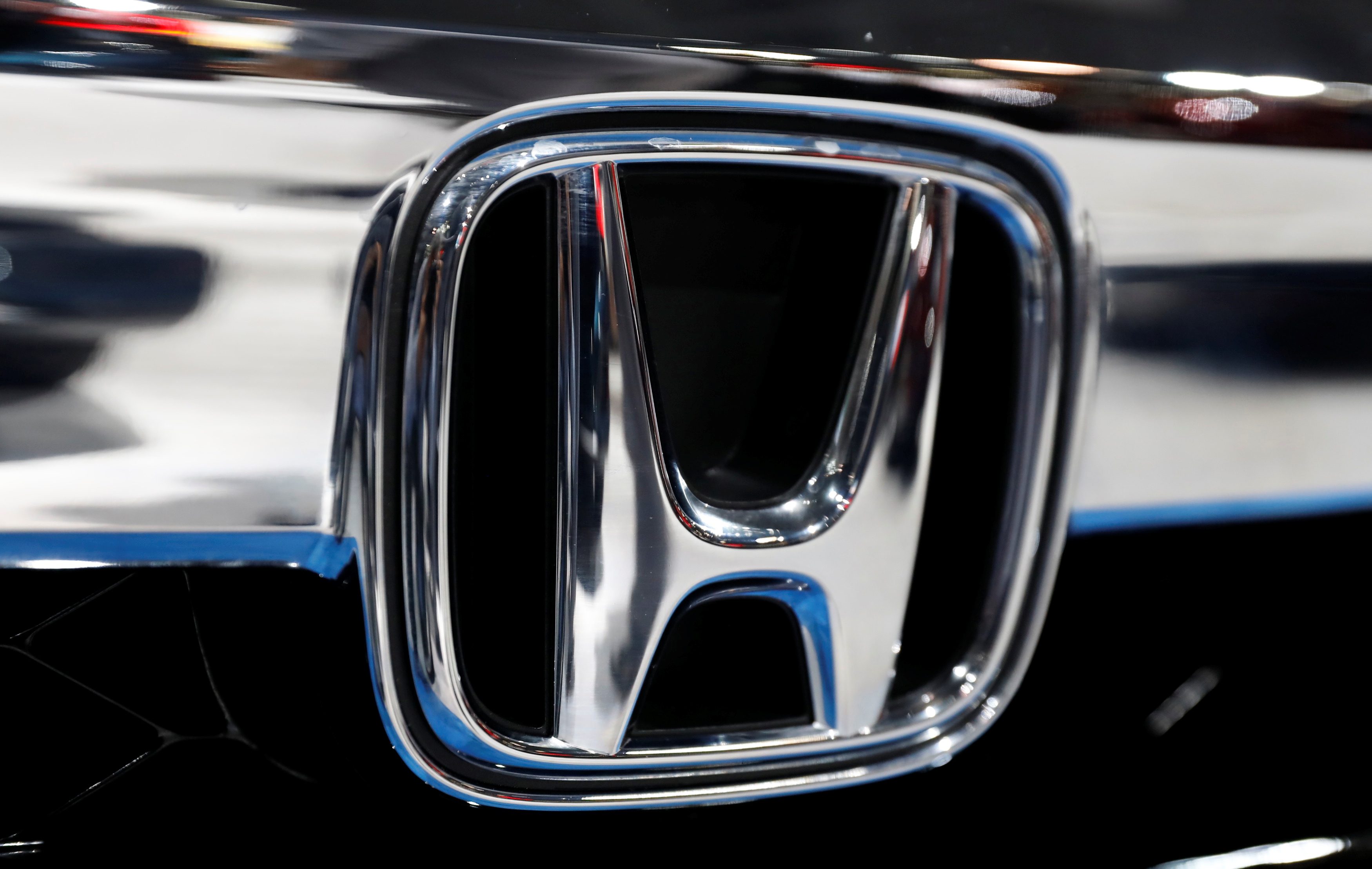 Honda, Nissan to sell 250,000 fewer cars because of chip shortage