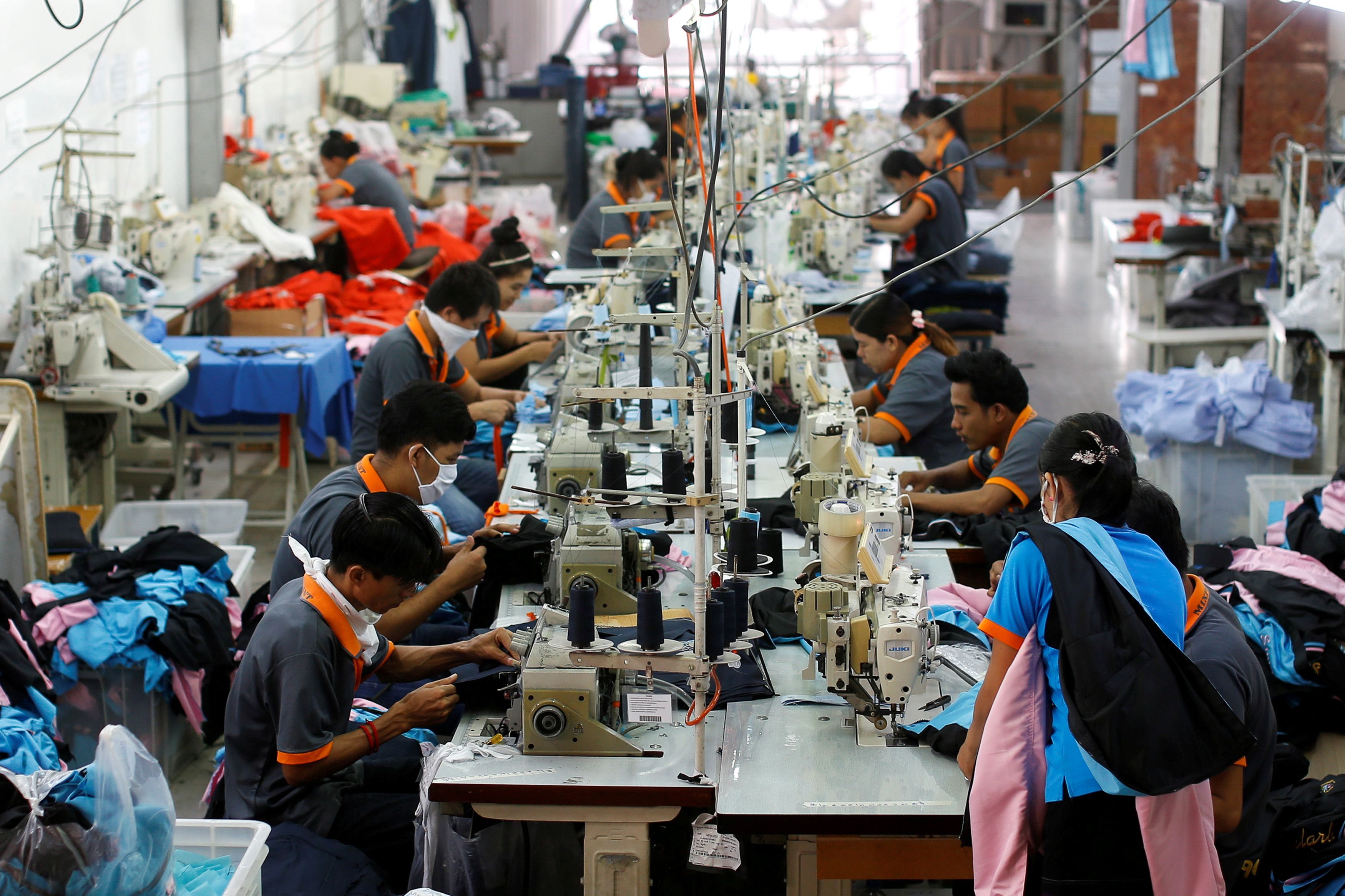 Промышленность тайланда. Легкая промышленность Вьетнама. Garment Factory. Промышленность Таиланда. Вьетнамская промышленность.