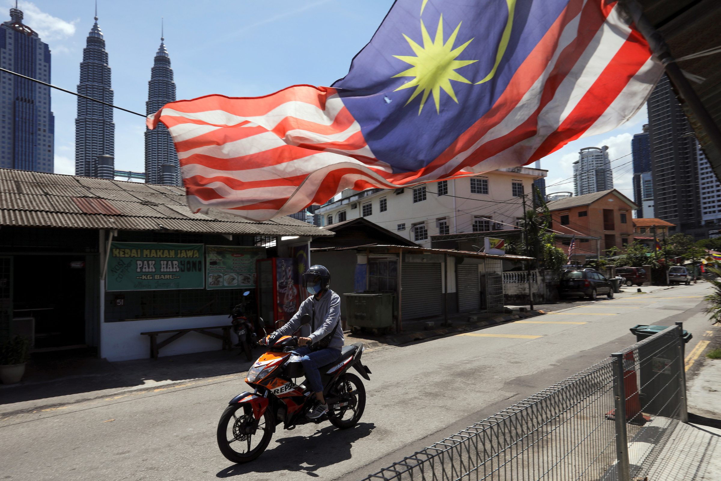 Malaysia’s economy posts biggest annual decline since 1998 crisis