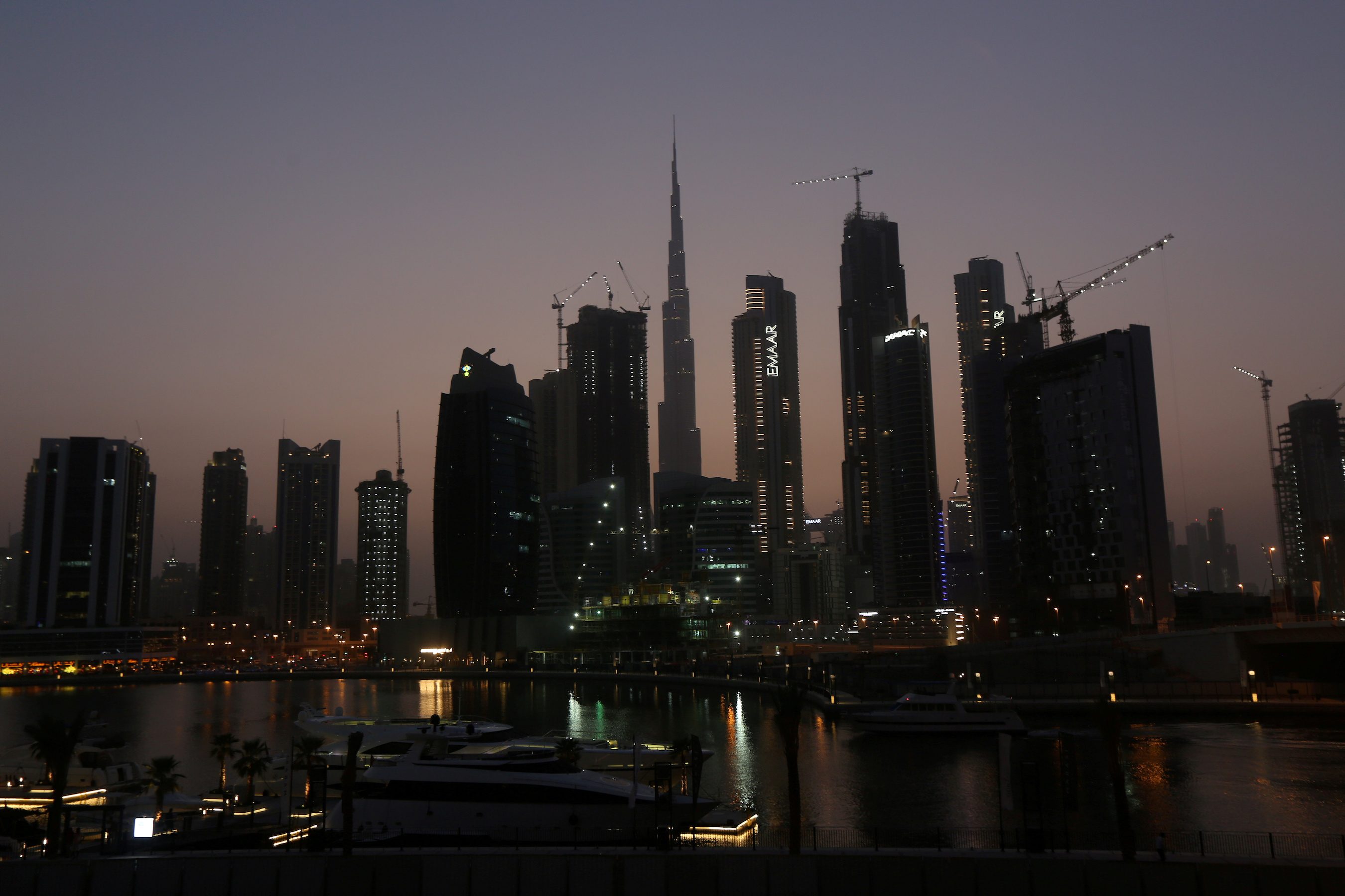 Gulf expat exodus could continue until 2023, S&P says