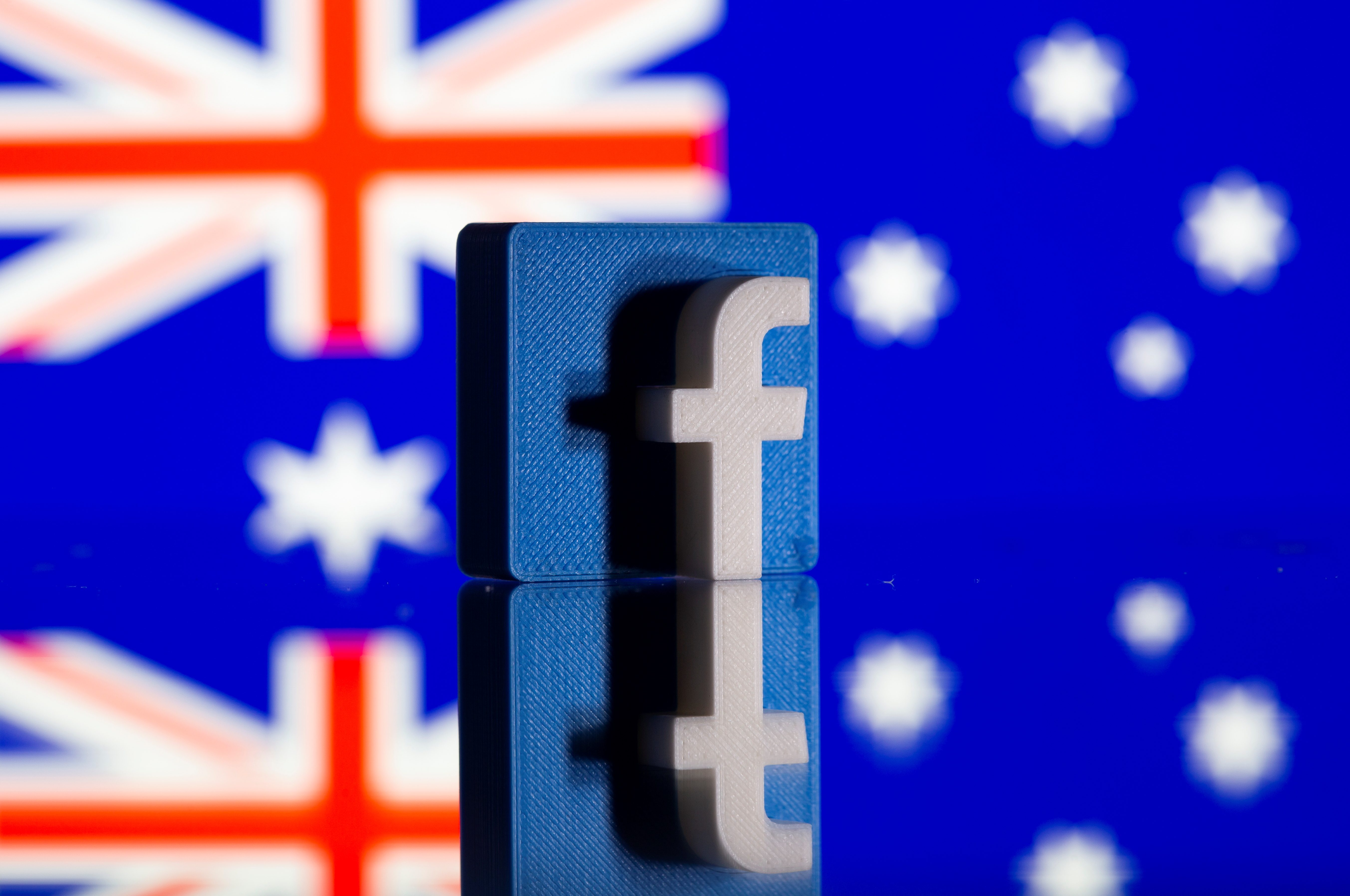 Facebook ‘unfriends’ Australia; news pages go dark in test for global publishing