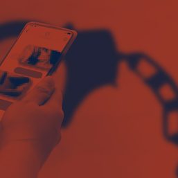 Sharing ‘deepfake’ porn images should be a crime, says British law body