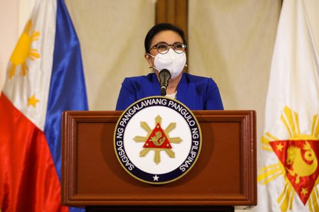 ‘There should be only one opposition candidate in 2022,’ says Robredo