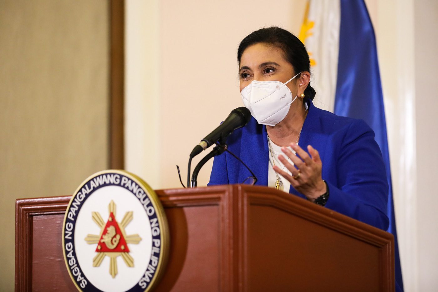 Robredo tempted to tell Duterte: Just let me handle pandemic response