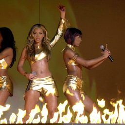 Destiny’s Child stage costumes go up for auction