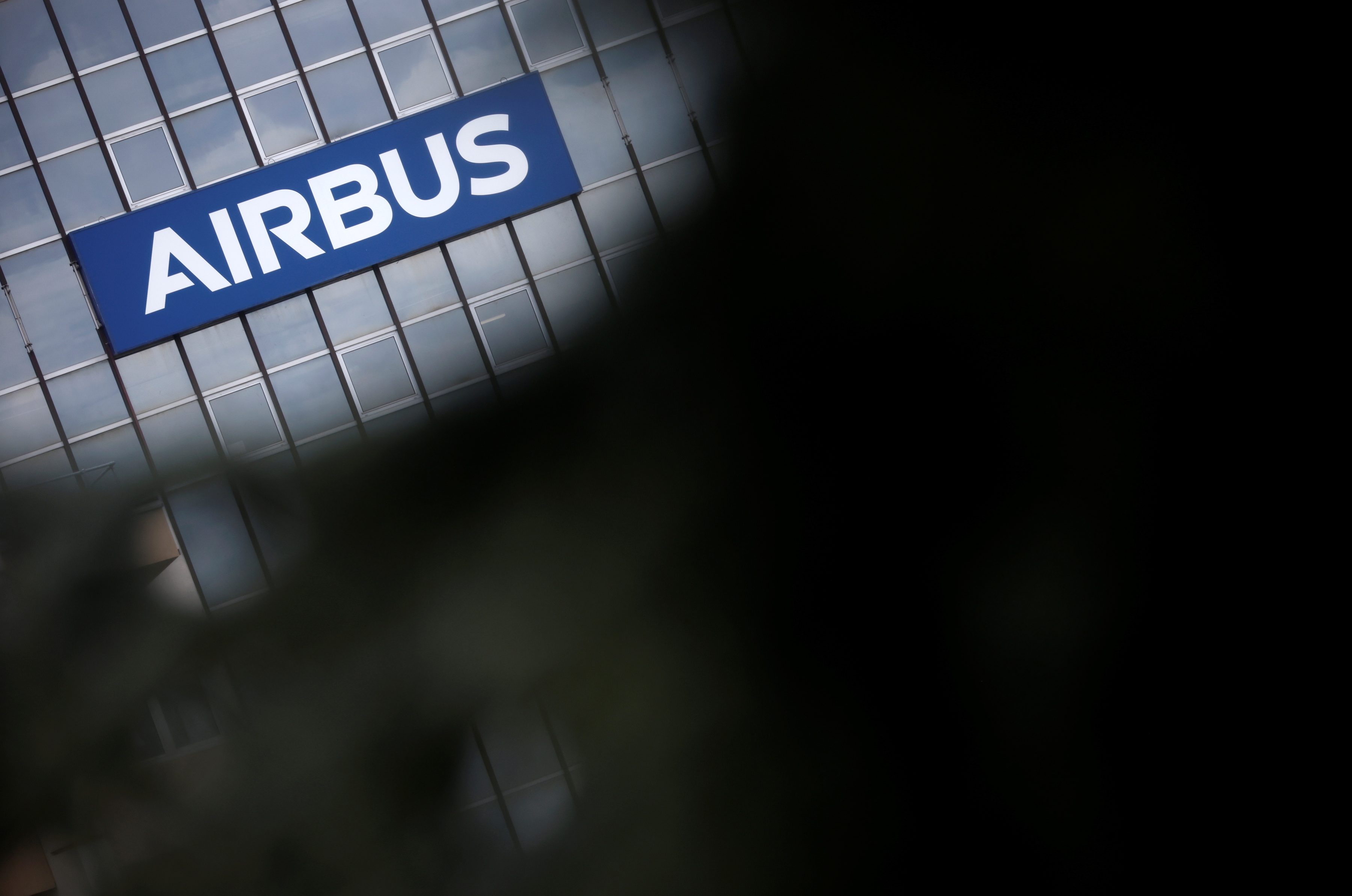 Airbus sees medium-haul air travel recovery by 2023