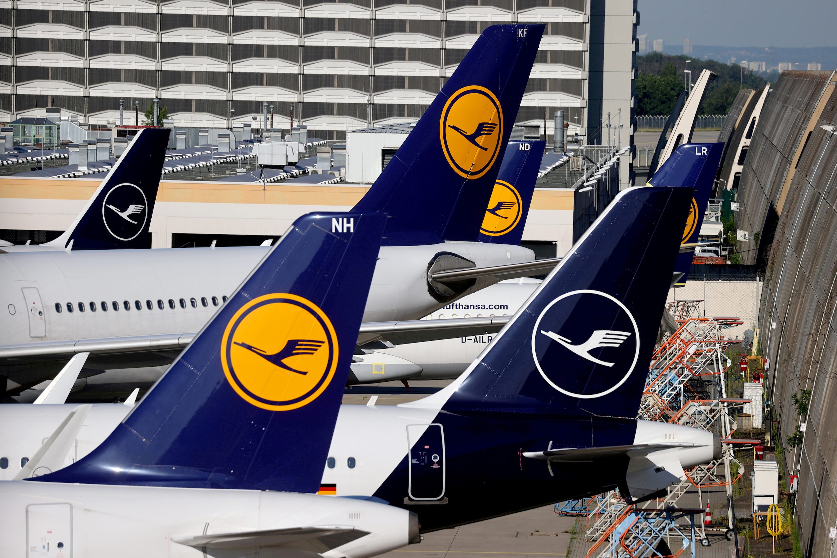 Demand for Lufthansa flights to US soars on reopening