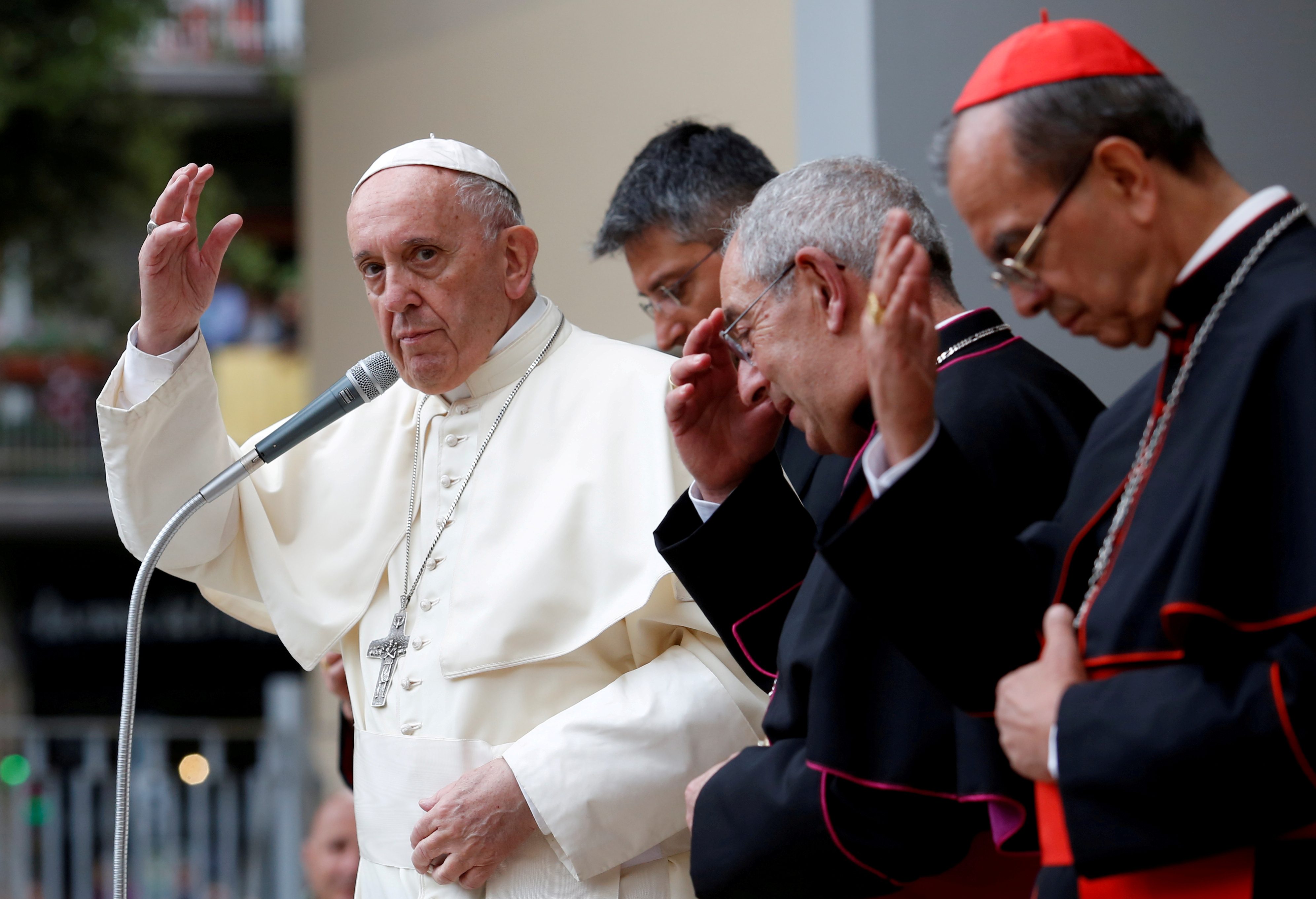 Pope orders salary cuts for cardinals, clerics, to save jobs of employees