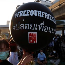 Thai anti-government protesters defy police threat of arrests