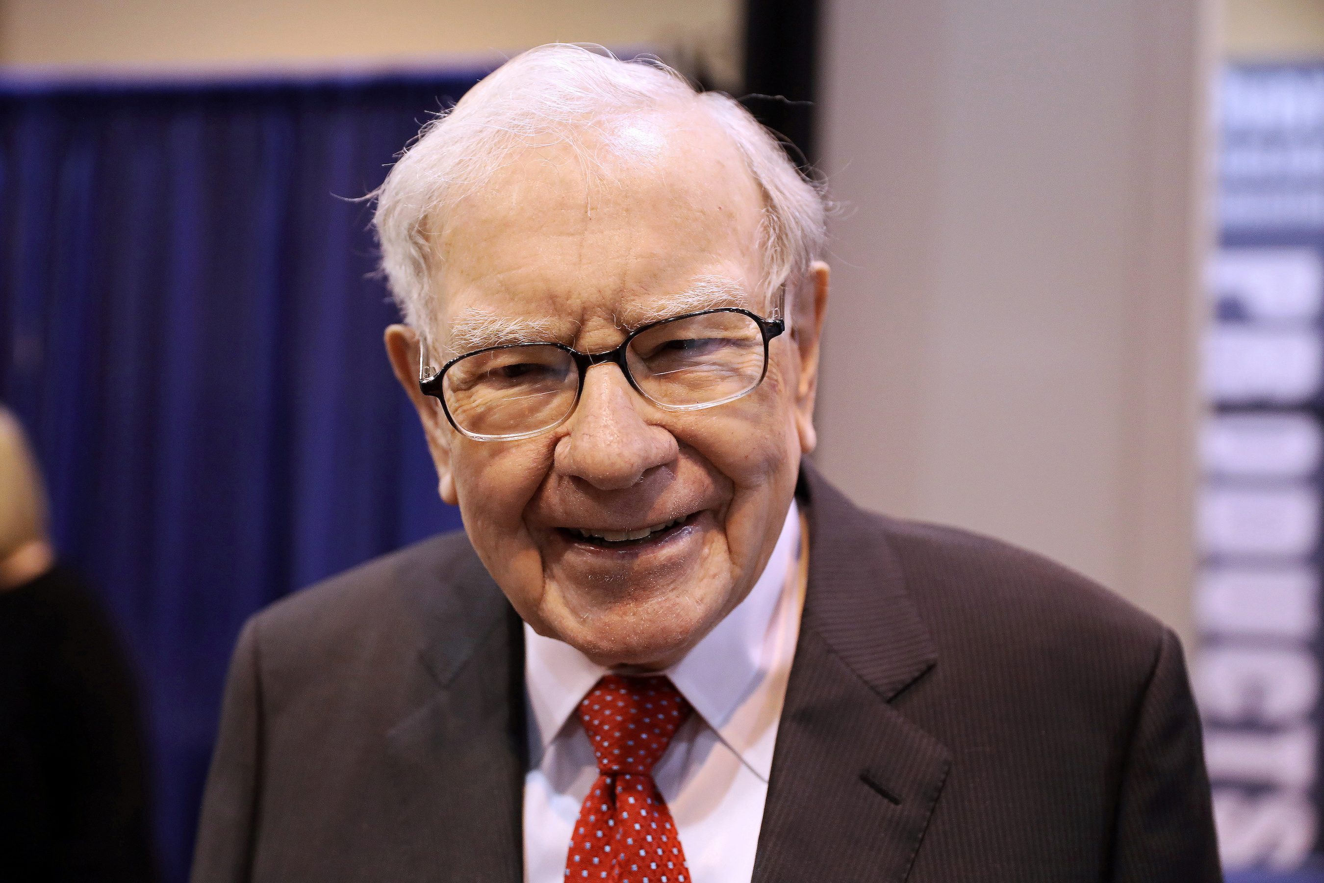 Warren Buffett’s net worth reaches $100 billion