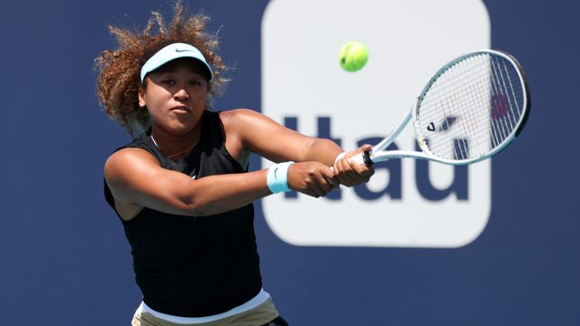 Osaka hopes to learn lesson after snapping 23-match win streak