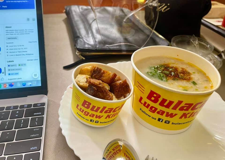 Meal of pandemic volunteers? Robredo posts ‘lugaw’ lunch