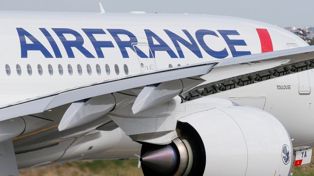 Airbus, Air France ordered to stand trial over 2009 crash