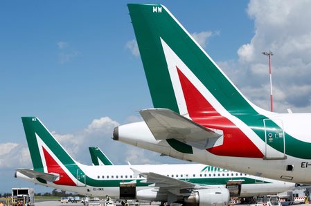 Italy missing a strong national airline, says Ferragamo exec