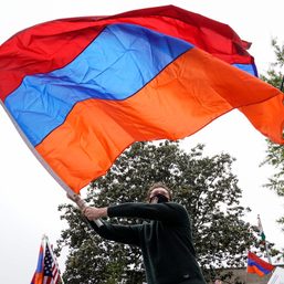 Armenia PM asks Putin to start talks on providing security amid Karabakh war