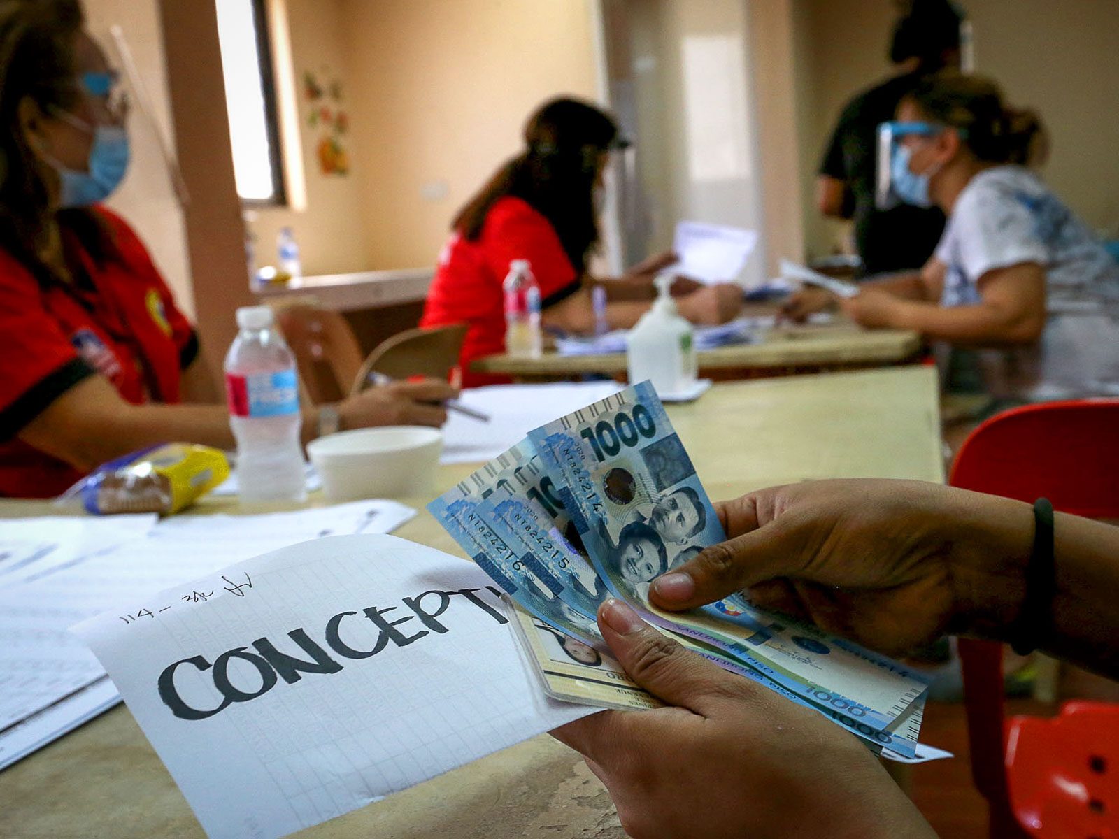 Metro Manila mayors seek extended deadline for distributing ‘ayuda’