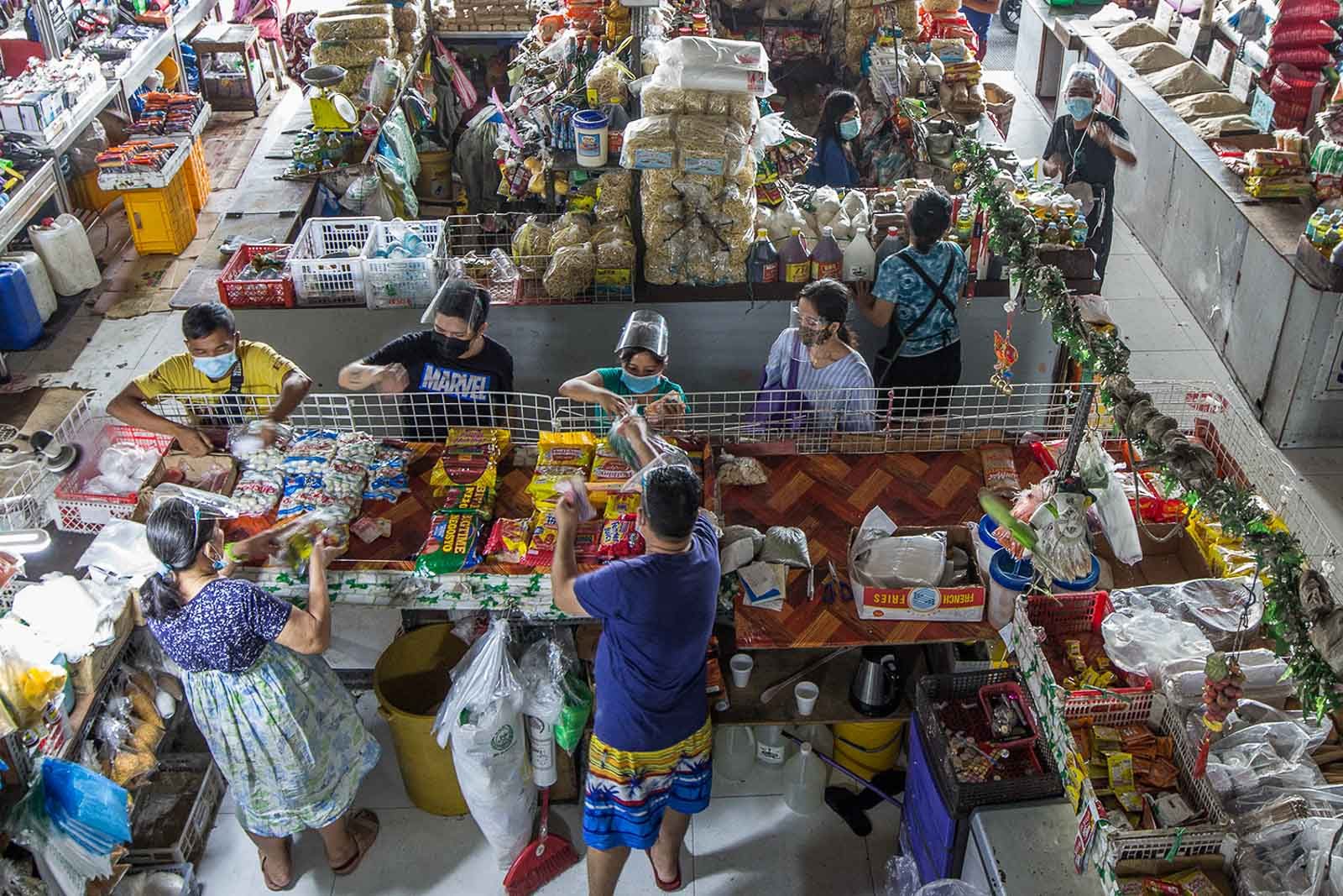 No surprise: Philippines misses inflation target for 2021