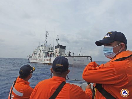 Philippines protests ‘belligerent actions’ by China vs coast guard