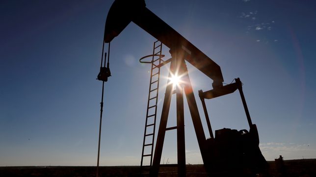 EXPLAINER: Oil price spike leaves limited options for Biden