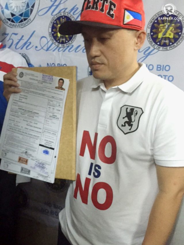 Duterte not running for president, aide files COC for Davao mayor