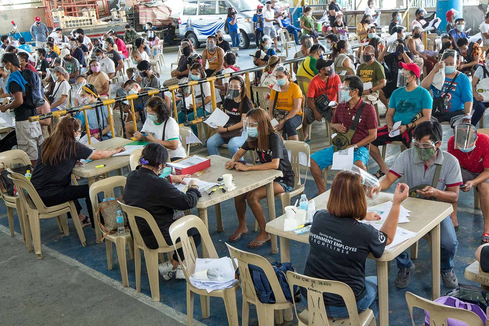 Philippines’ COVID-19 active cases hit record-high 193,476