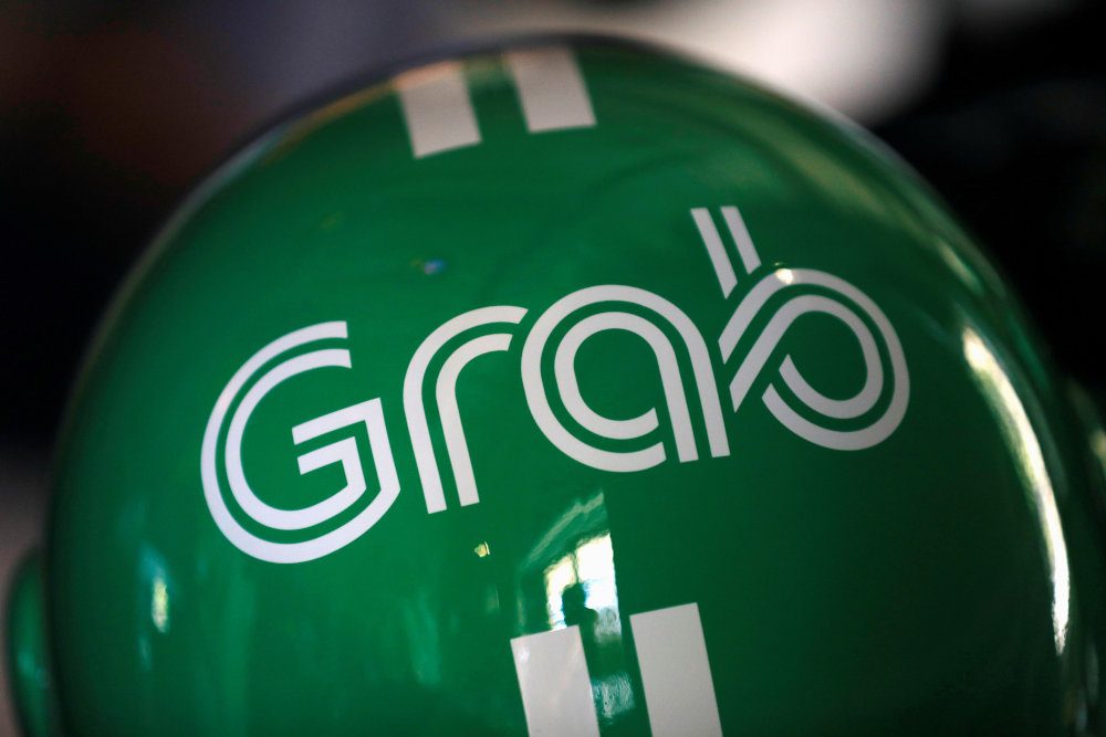 Grab now lets you buy groceries for your riders