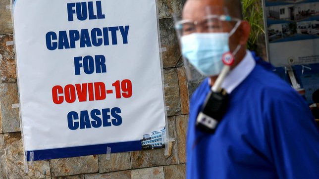 Over 300 COVID-19 patients wait days for admission in Metro Manila hospitals