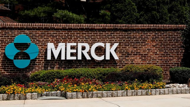 Merck sees recovery in non-coronavirus vaccine demand as quarterly sales beat estimates