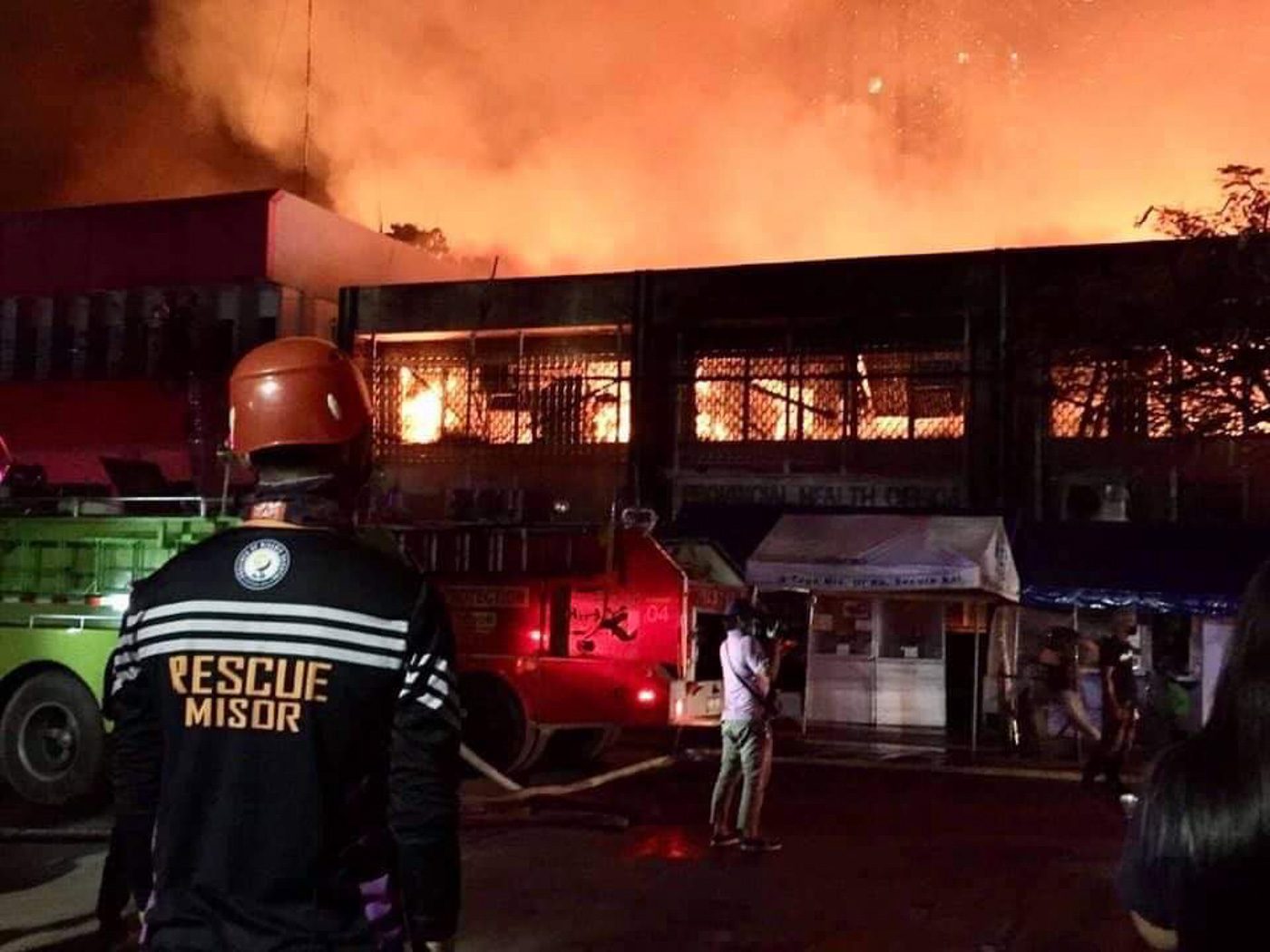 Fire destroys Misamis Oriental health office, COVID-19 vaccines