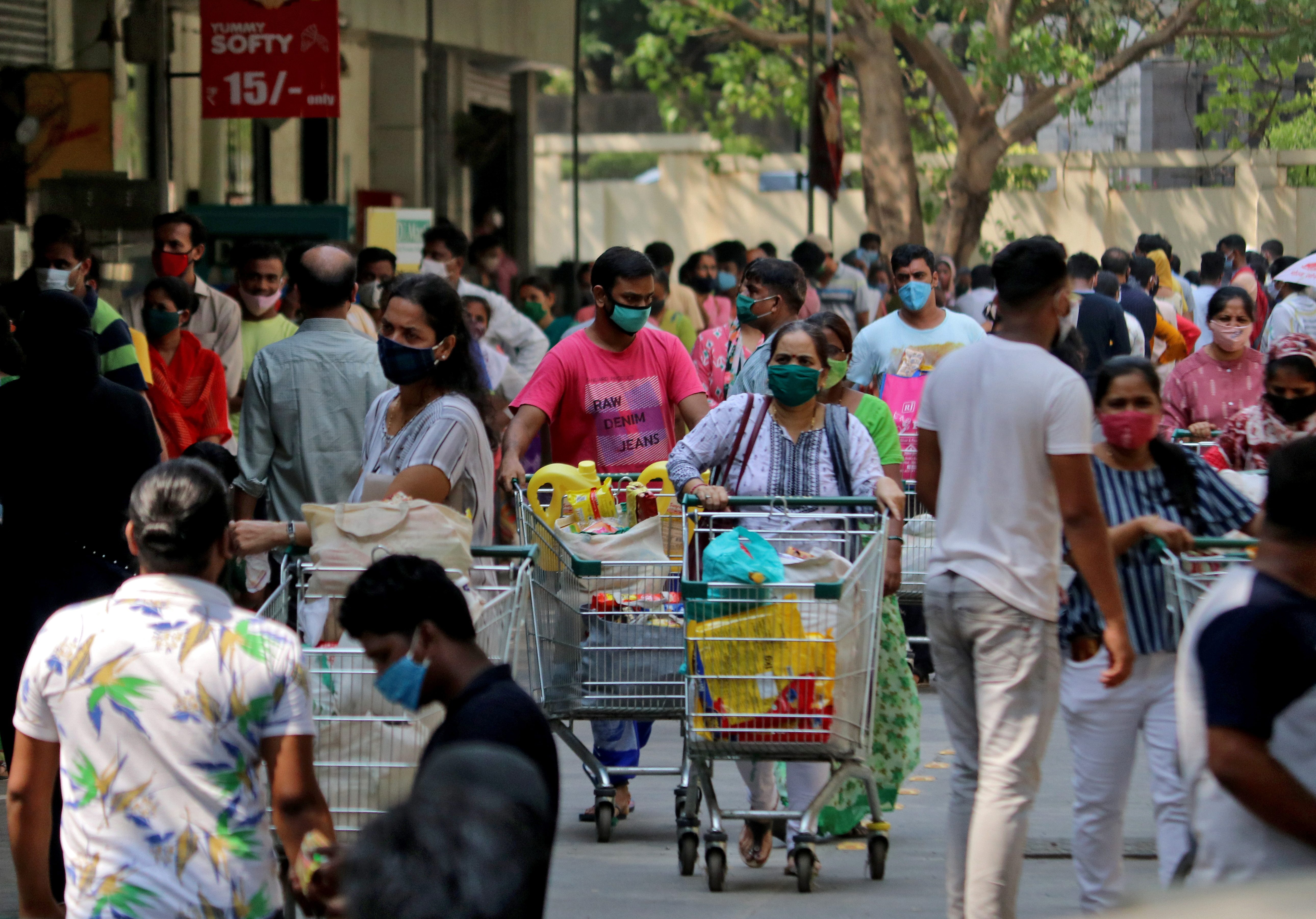 India’s coronavirus cases hit record as Mumbai prepares for new lockdown