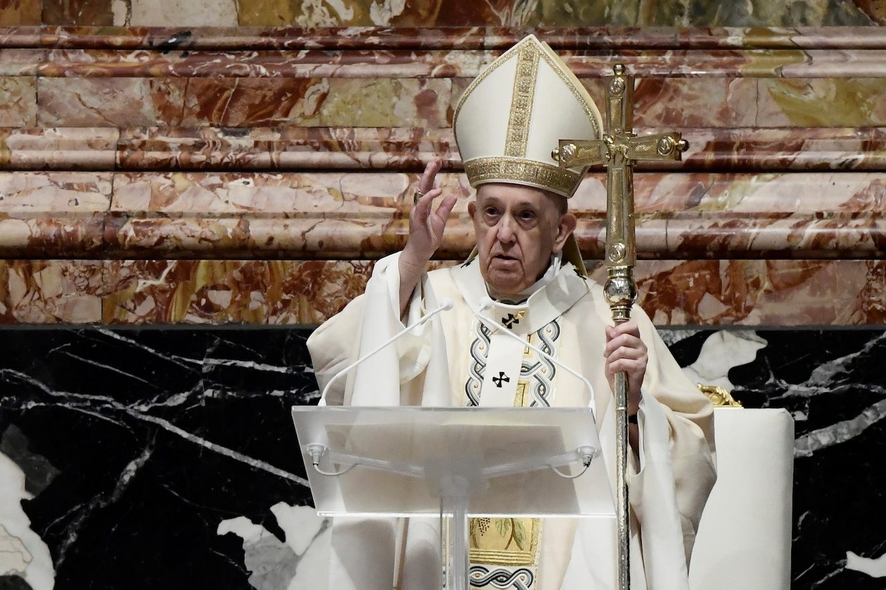 In Easter message, Pope Francis slams weapons spending in time of pandemic