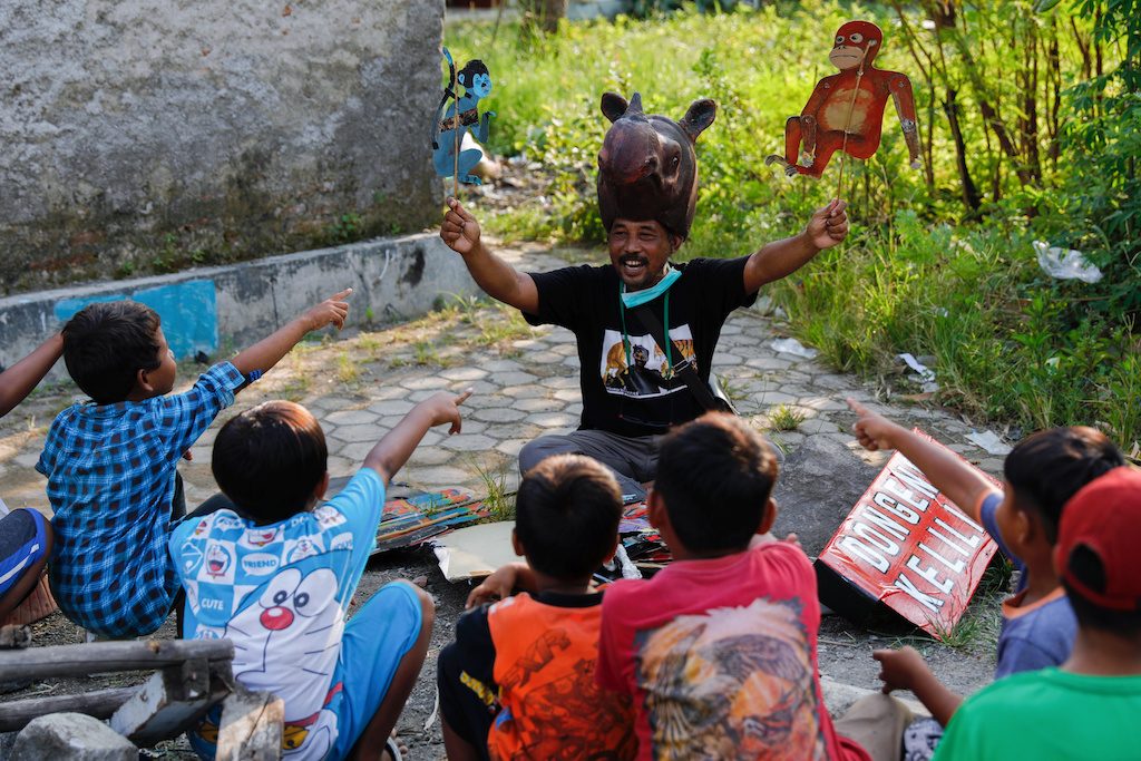 With stories and puppets, environmentalist battles to save Indonesia’s mangroves
