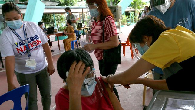 Different strokes: How Metro Manila cities are solving vaccination challenges