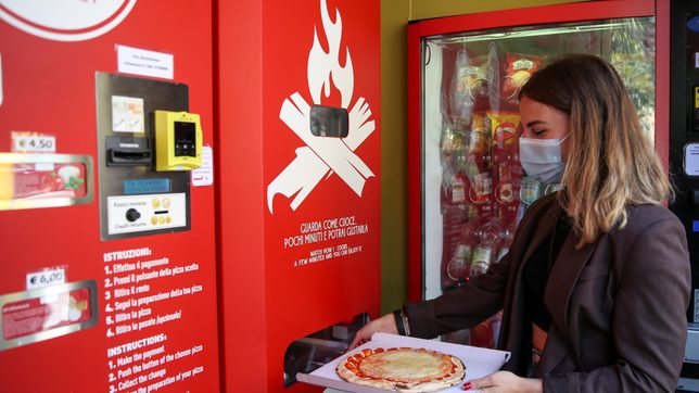 Rome’s pizza vending machine prompts curiosity and horror