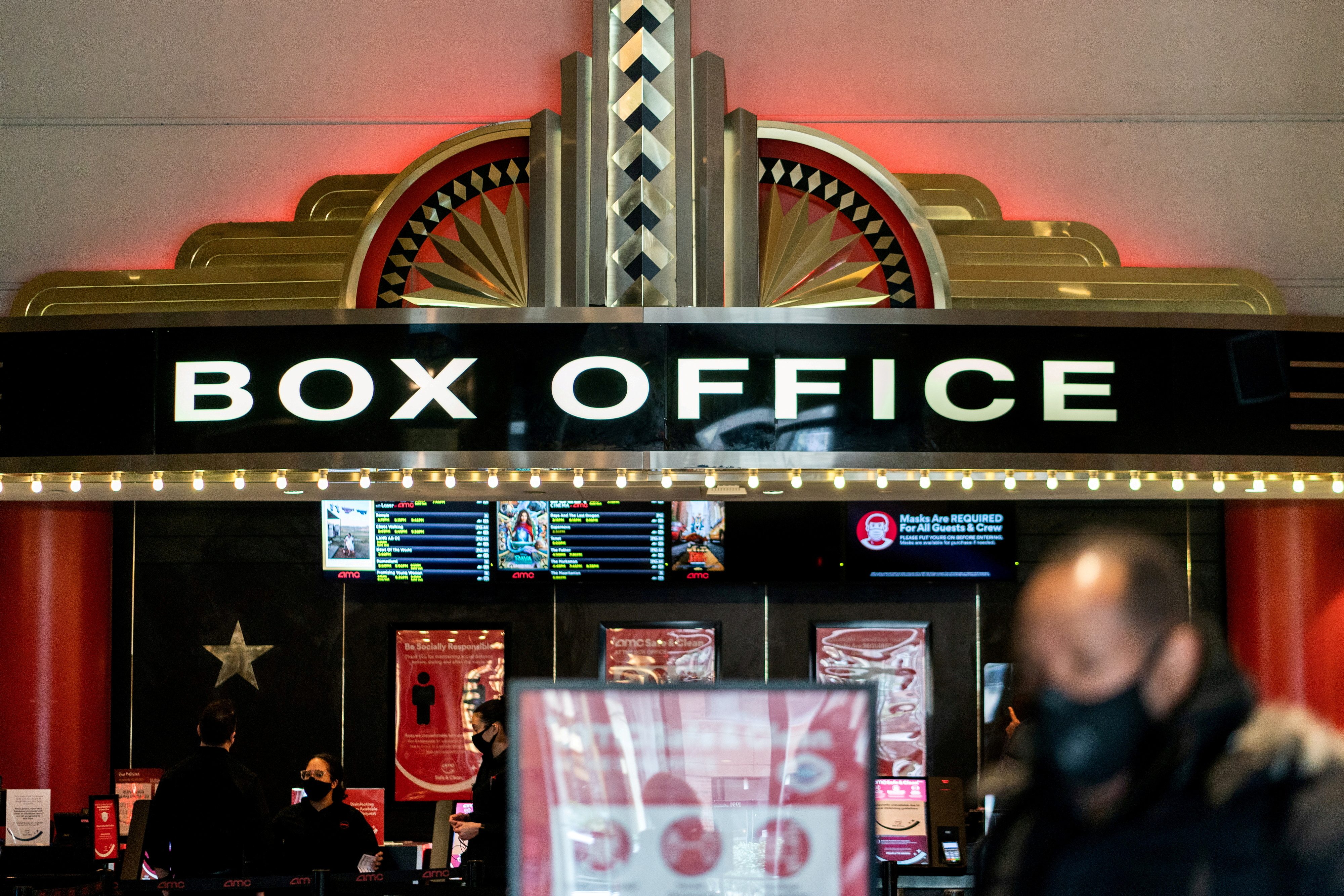 US movie theaters remove mask rule for vaccinated people